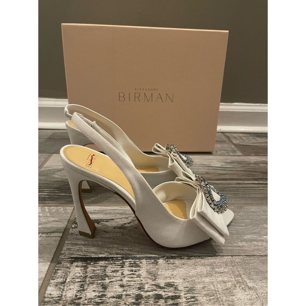 Alexandre Birman Madeline Embellished Bridal Slingbacks - Picture 14 of 15